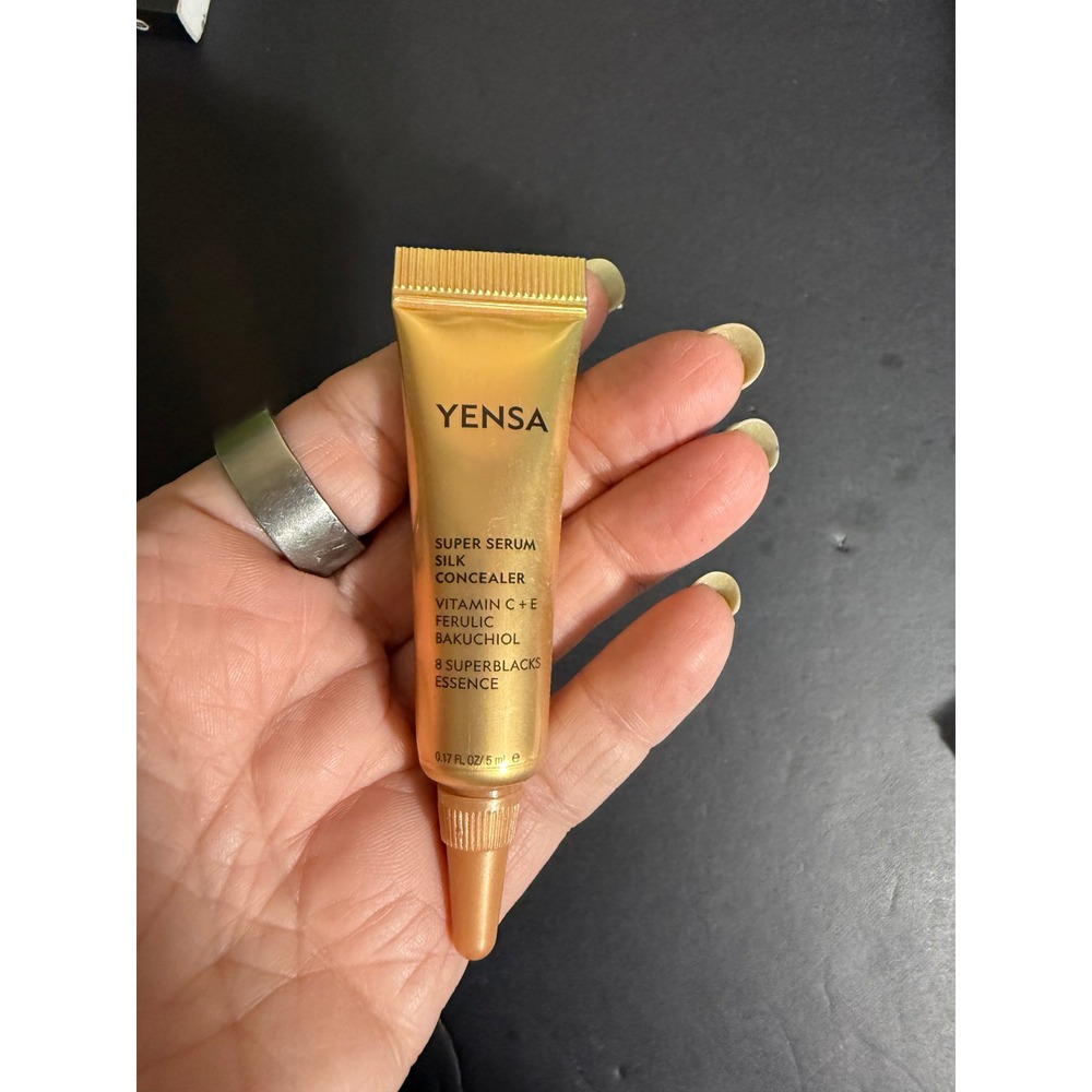 YENSA Super Serum Silk Concealer Light 1 Vitamin C E Ferulic 0.17oz Travel Size